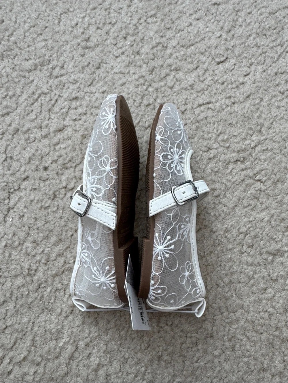 NWT Old Navy Girls White Floral Lace Mary Jane Shoes - Size 8